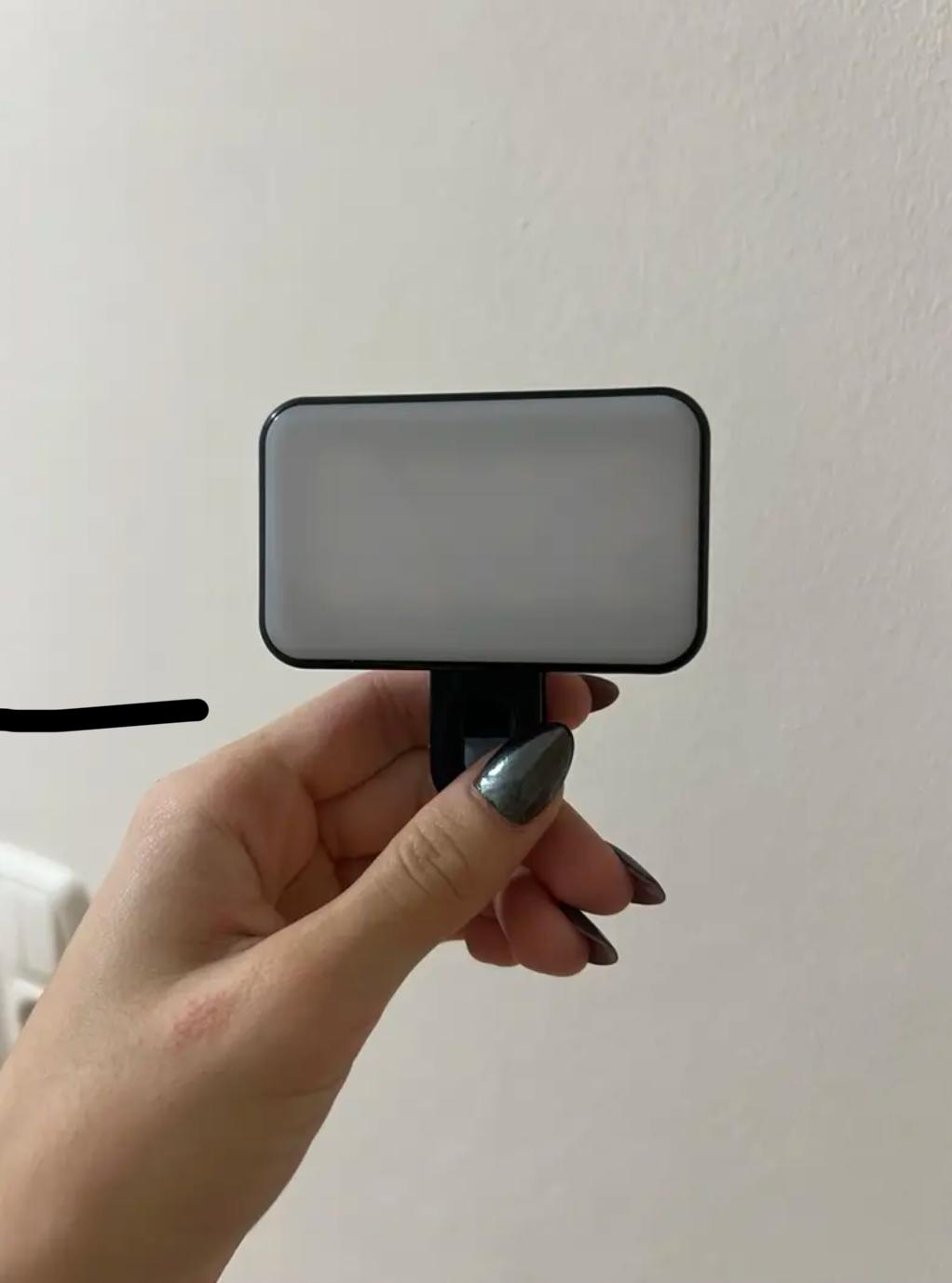 Mobile Phone Computer Fill Light, Portable Mini Clip-on Fill Light (Pre Order)